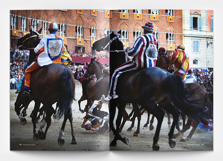 Layout af opslag fra Rejsemagasinet Vagabond med foto af heste og ryttere i italiensk hestevæddeløb